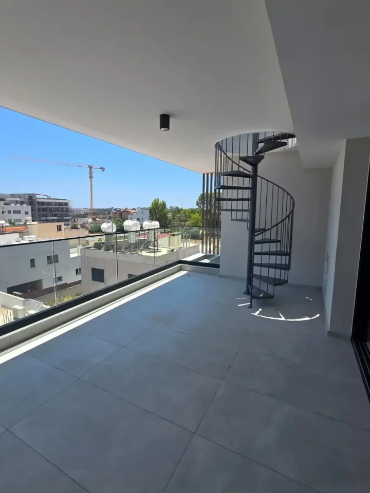 2-bedroom penthouse for rent 81 m² in Limassol, Limassol - Zakaki