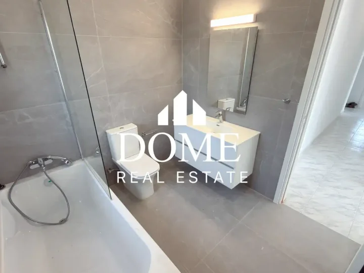 3-bedroom penthouse for rent 200 m² in Paphos, Mesogi