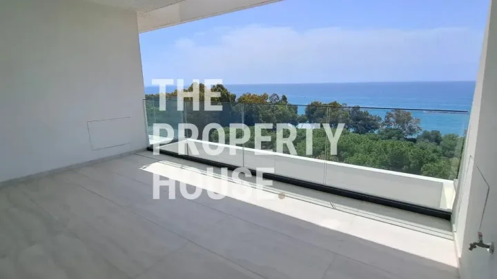 Apartments for rent 60 m² in Limassol, Germasogeia Tourist Area