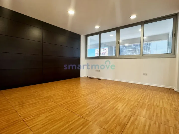 Office 300 m² for rent in Limassol, Agios Athanasios