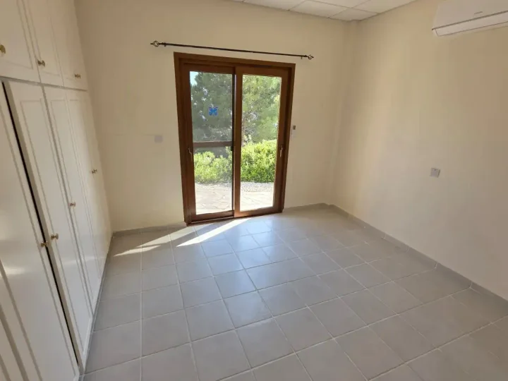 Вилла в аренду 220 м² в Paphos, Tala