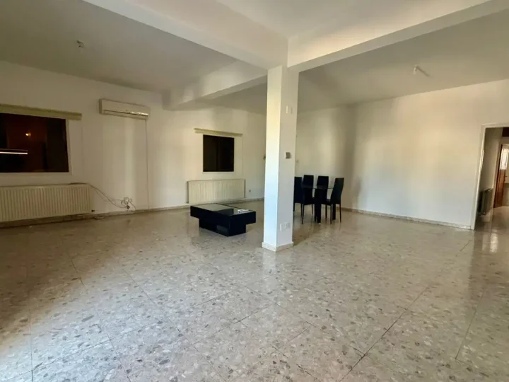 3-bedroom apartments for rent 200 m² in Nicosia, Strovolos - Archangelos