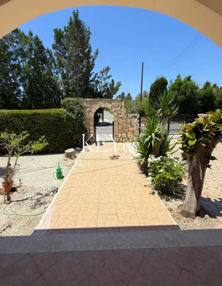 3-bedroom detached house for rent 150 m² in Paphos, Pegeia