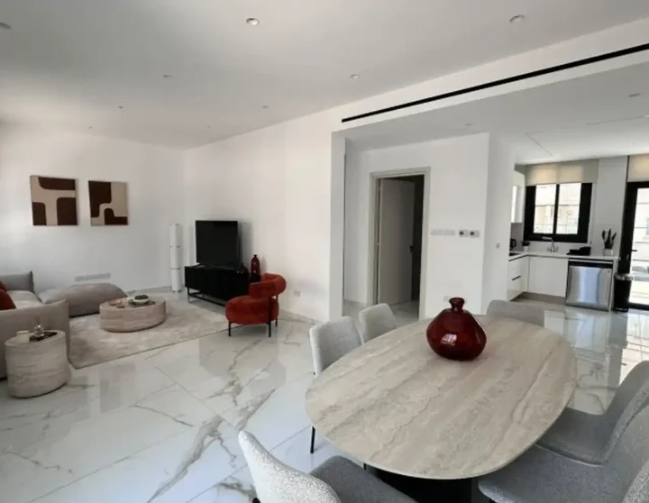 2-bedroom apartments for rent 130 m² in Limassol, Limassol - Neapolis