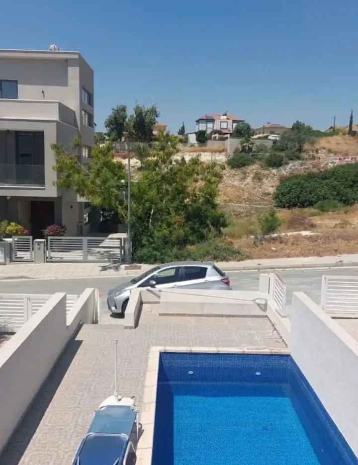 2-bedroom detached house for rent 81 m² in Limassol, Agios Athanasios