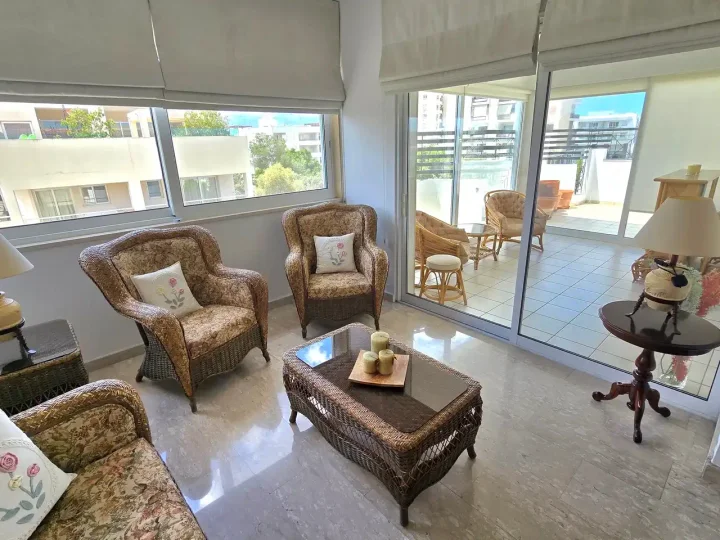 Penthouse for rent 200 m² in Nicosia, Strovolos - Chryseleousa
