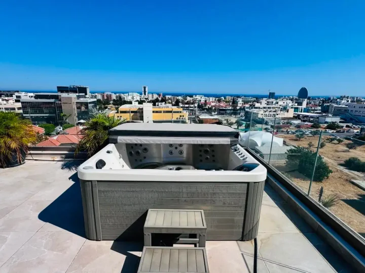 4-bedroom penthouse for rent 110 m² in Limassol, Agios Athanasios