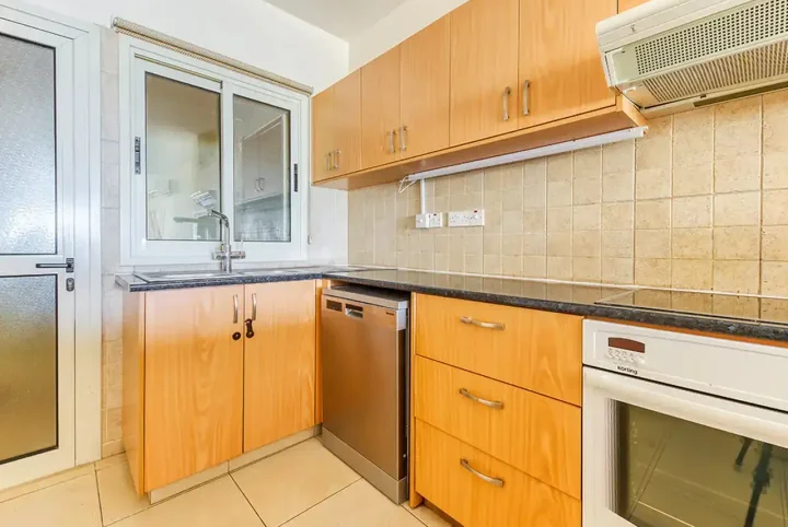 Apartments for rent 170 m² in Limassol, Mouttagiaka Tourist Area