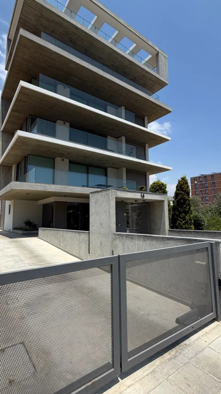 2-bedroom apartments for rent 92 m² in Limassol, Germasogeia Tourist Area