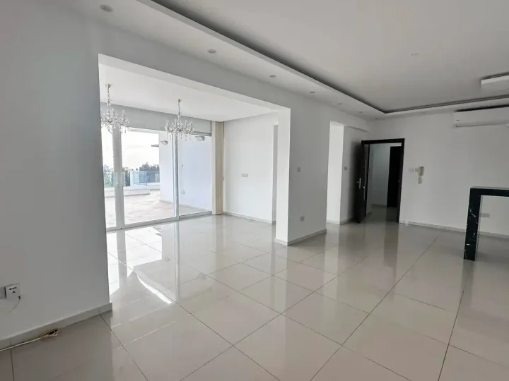 Penthouse for rent 127 m² in Paphos, Paphos - Agios Theodoros