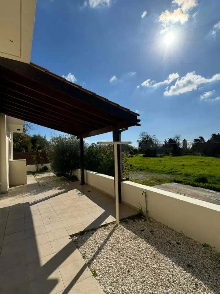 Detached house for rent 155 m² in Paphos, Mesogi