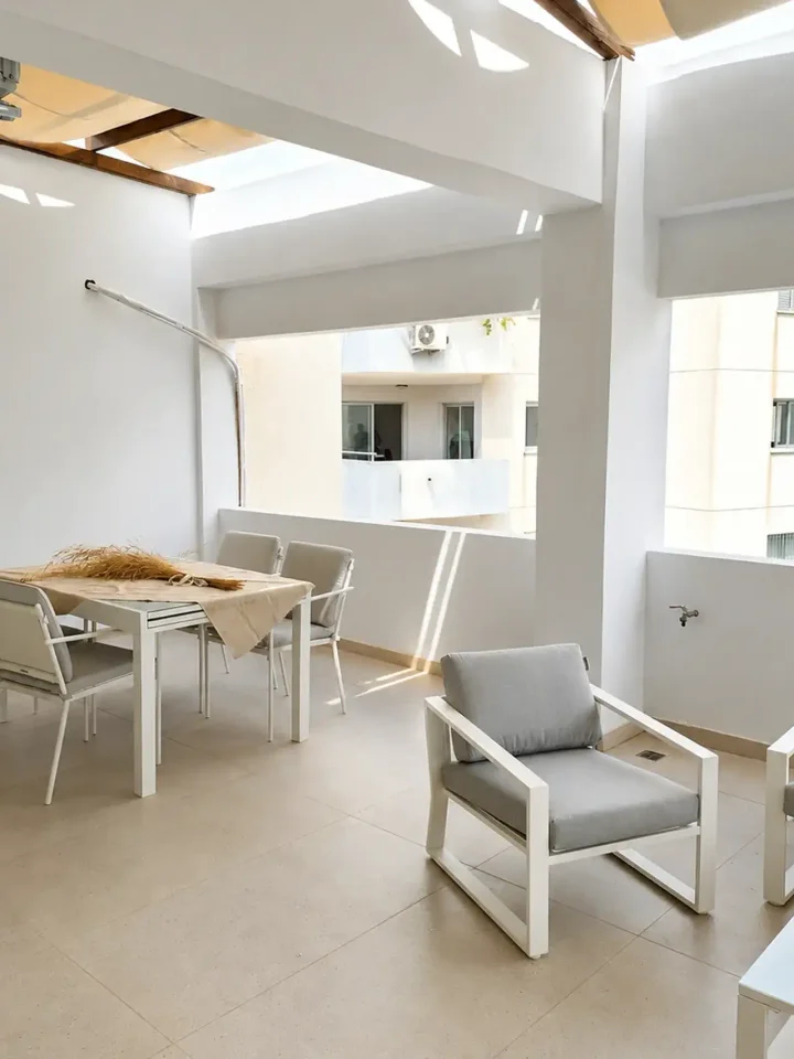 2-bedroom apartments for rent 85 m² in Nicosia, Agioi Omologites