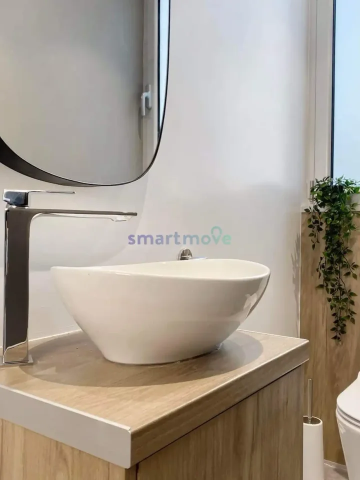 Office 72 m² for rent in Limassol, Limassol - Agia Zoni