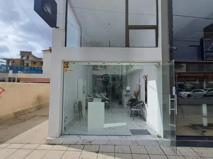 Trading area 60 m² for rent in Limassol, Limassol - Agia Zoni