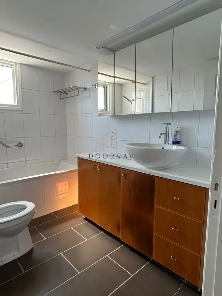1-bedroom apartments for rent 65 m² in Limassol, Agios Ioannis Lemesou