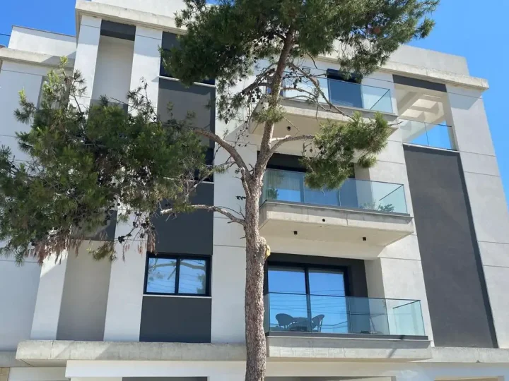Penthouse for rent 136 m² in Limassol, Limassol - Agia Zoni