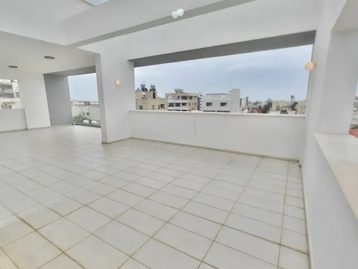 Κατοικίες προς ενοικίαση 160 μ² στην τοποθεσία Limassol, Limassol - Katholiki