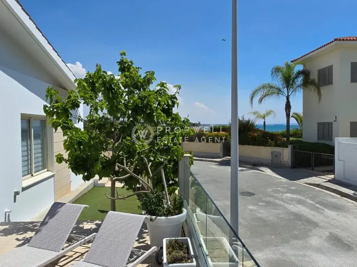 3-bedroom villa for rent 100 m² in Larnaca, Dekeleia