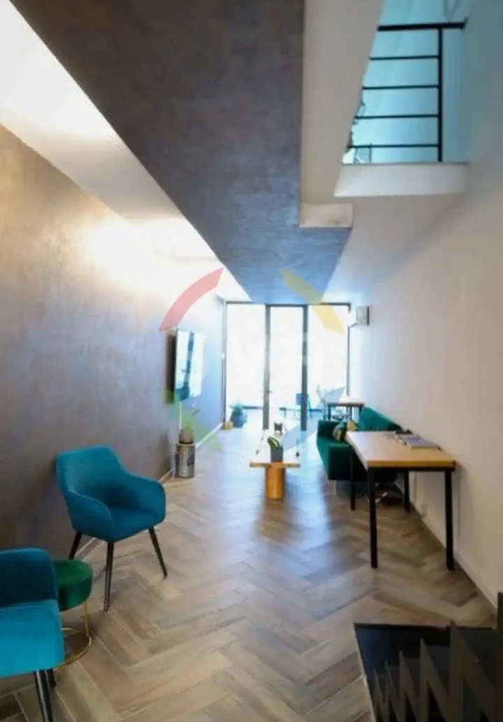 Office 220 m² for rent in Limassol, Limassol - Katholiki