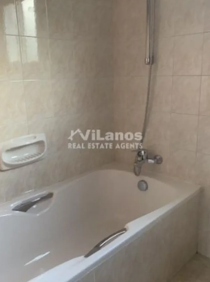 3-bedroom detached house for rent 160 m² in Limassol, Limassol - Agia Fyla