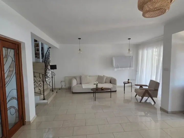 3-bedroom semi-detached house for rent 150 m² in Nicosia, Lakatameia - Agia Paraskevi