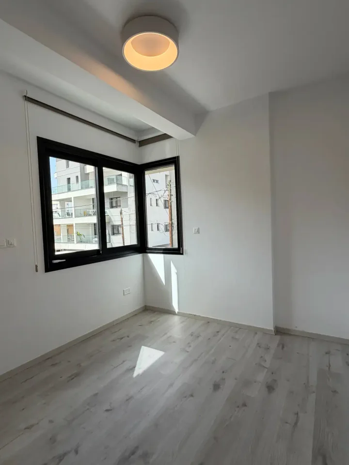 Apartments for rent 80 m² in Limassol, Limassol - Agios Nicolaos