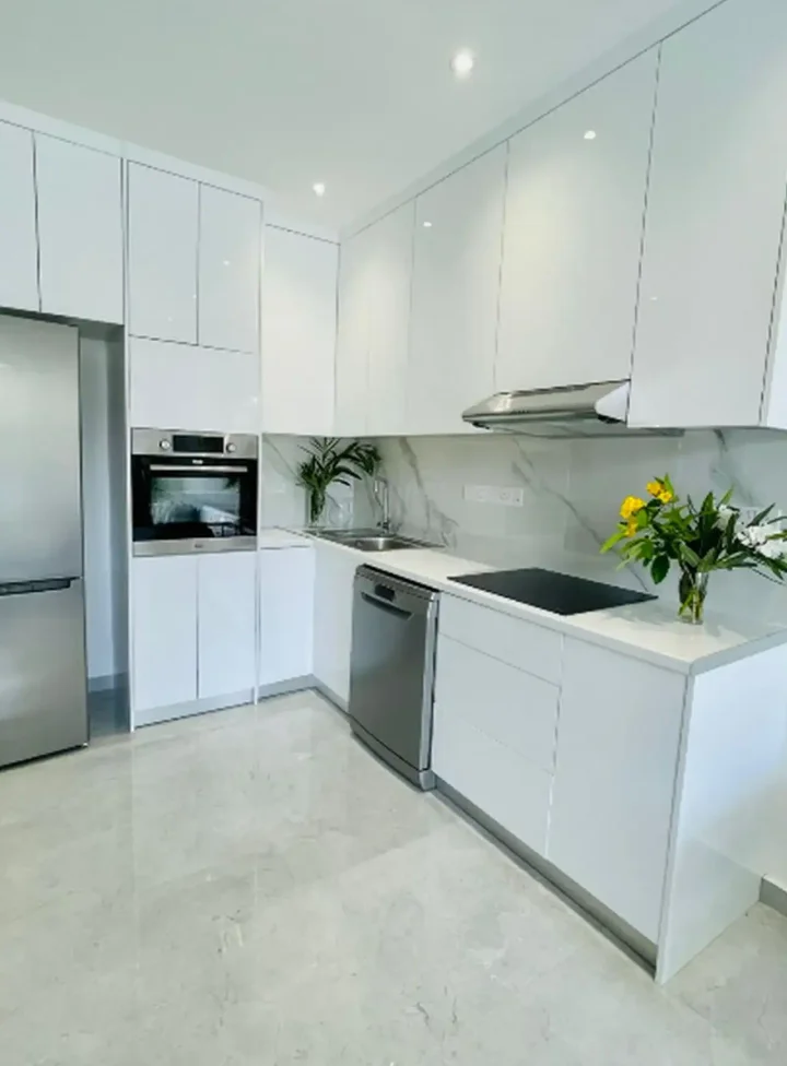 2-bedroom apartments for rent 80 m² in Limassol, Germasogeia