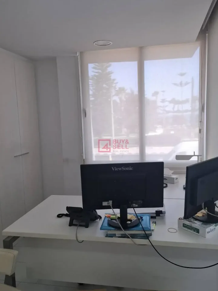 Γραφείο 235 μ² προς ενοικίαση στην τοποθεσία Limassol, Limassol - Agia Triada
