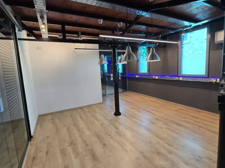 Γραφείο 480 μ² προς ενοικίαση στην τοποθεσία Limassol, Historical Center