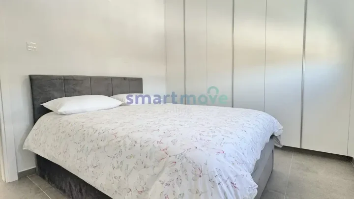 Apartments for rent 80 m² in Limassol, Parekklisia