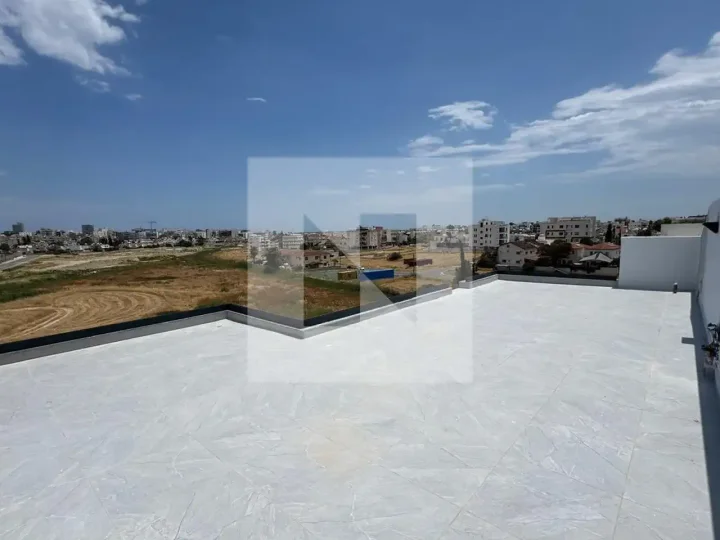 Penthouse for rent 120 m² in Larnaca, Larnaka - Kamares
