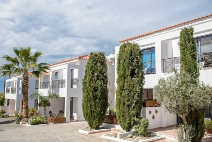 Semi-detached house for rent 130 m² in Paphos, Kissonerga