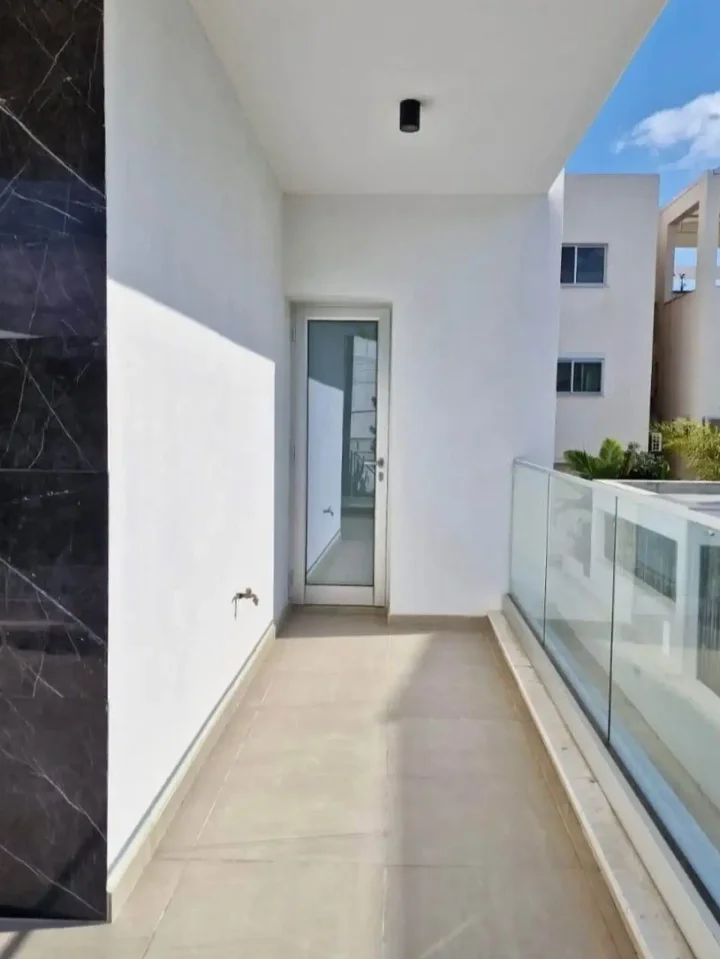 Apartments for rent 85 m² in Limassol, Limassol - Mesa Geitonia