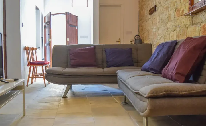 1-bedroom semi-detached house for rent 60 m² in Limassol, Lofou