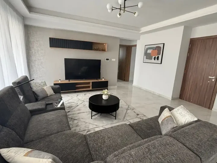 Ρετιρέ προς ενοικίαση 267 μ² στην τοποθεσία Limassol, Germasogeia Tourist Area