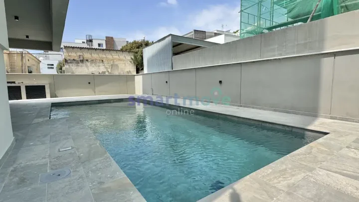 Apartments for rent 80 m² in Limassol, Germasogeia Tourist Area