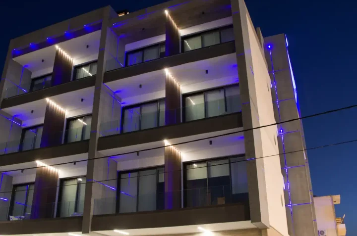 Commercial properties 1531 m² for rent in Limassol, Limassol - Zakaki