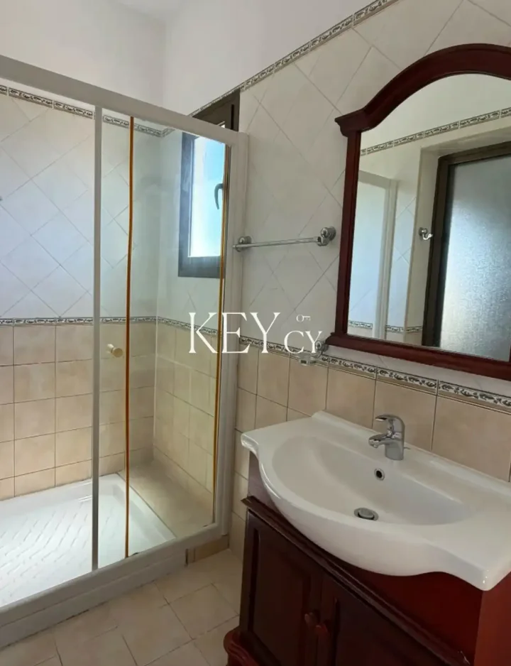 3-bedroom detached house for rent 150 m² in Paphos, Pegeia