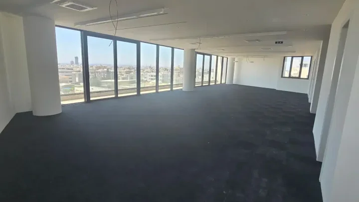 Office 309 m² for rent in Limassol, Limassol - Kapsalos