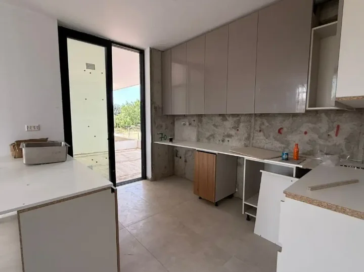 Apartments for rent 80 m² in Paphos, Paphos - Anavargos