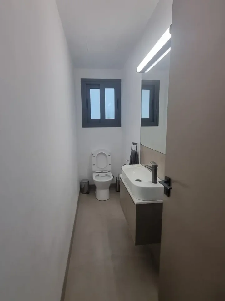 Apartments for rent 100 m² in Limassol, Limassol - Katholiki