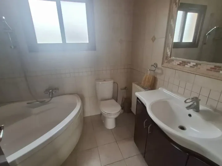 5-bedroom detached house for rent 280 m² in Limassol, Parekklisia