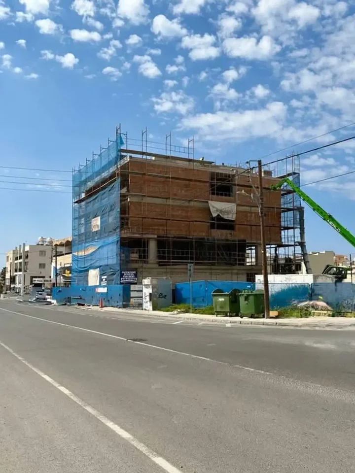 Office 228 m² for rent in Paphos, Paphos - Agios Theodoros