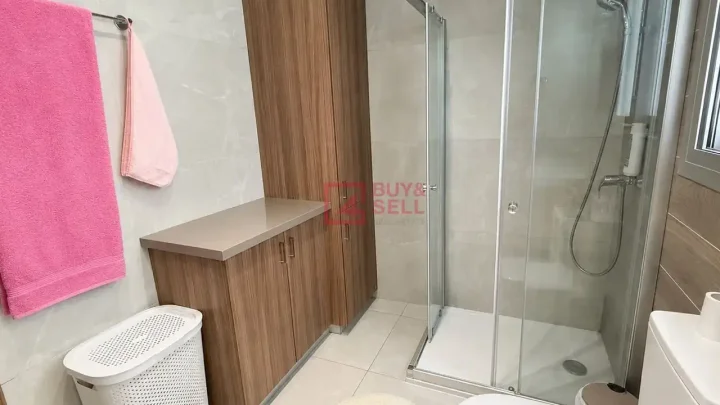 Semi-detached house for rent 150 m² in Limassol, Kato Polemidia