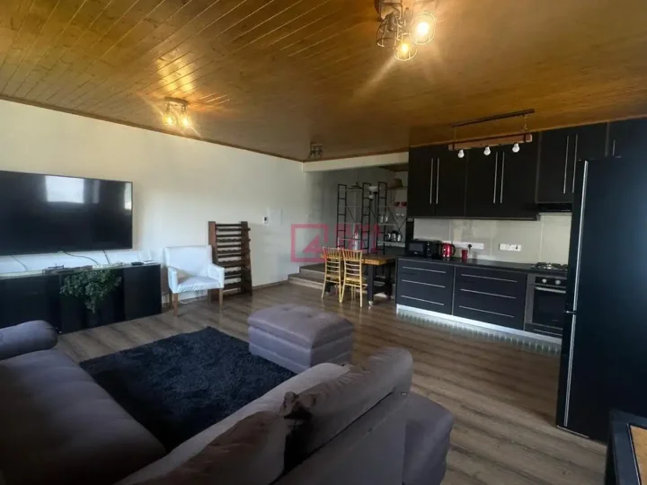 Двухквартирный дом в аренду 60 м² в Limassol, Armenochori