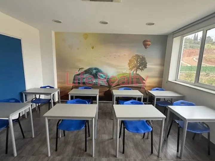 Γραφείο 300 μ² προς ενοικίαση στην τοποθεσία Limassol, Parekklisia