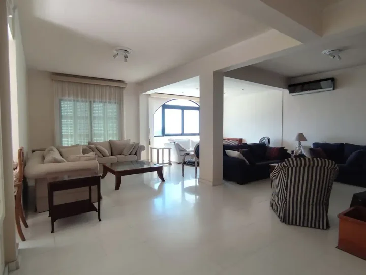 4-bedroom apartments for rent 219 m² in Limassol, Agios Tychon Tourist Area