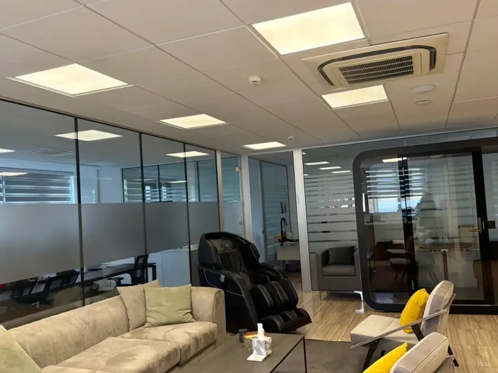 Commercial properties 420 m² for rent in Limassol, Limassol - Agia Zoni