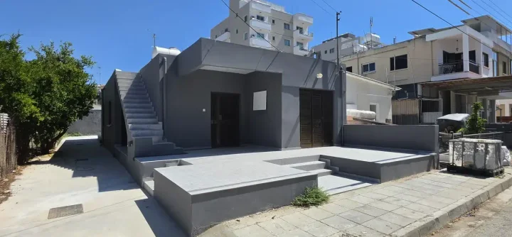 3-bedroom semi-detached house for rent 150 m² in Nicosia, Agios Dometios - Agios Georgios