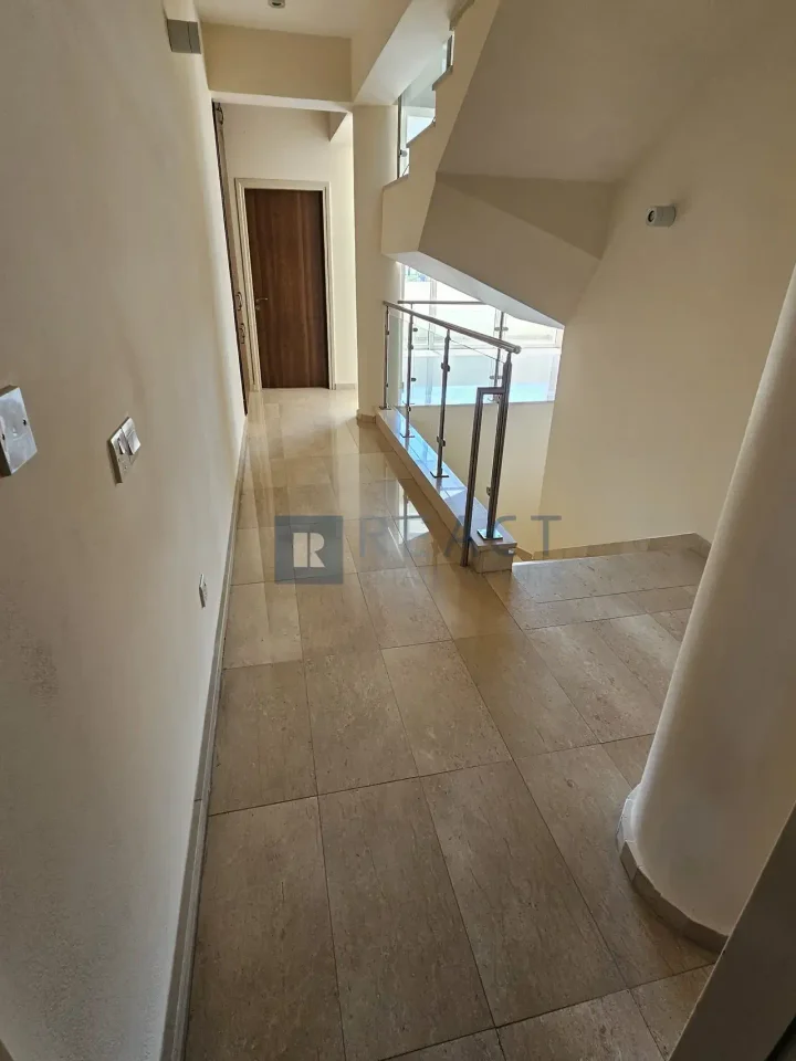 4-bedroom detached house for rent 350 m² in Nicosia, Palouriotissa